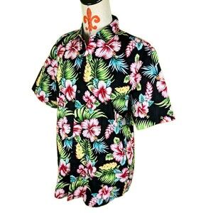 SSLR Collection Hawaiian Shirt Men's M Black Floral Aloha Vacation Beach Cotton